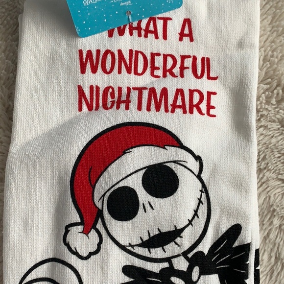 New Disney Bundle - Picture 2 of 3